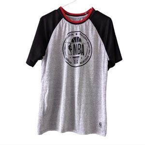 NBA T-shirt‎ for Men Medium!